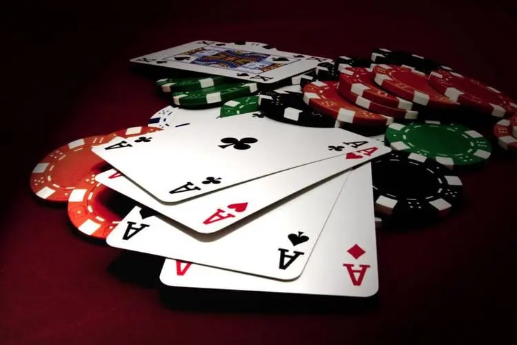 Filipino player joining a live roulette table on ctract via mobile browser
